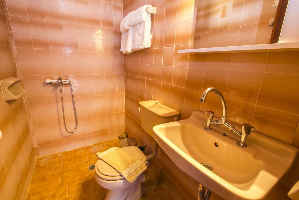 Symi Center Hotel Номер фото